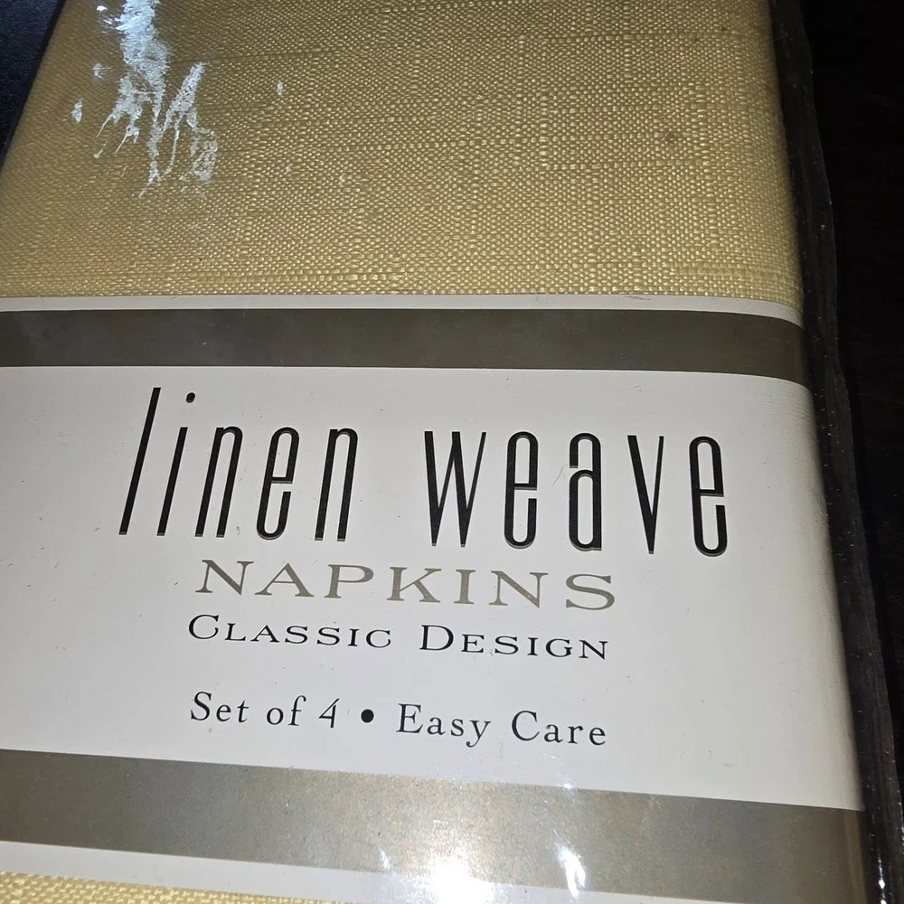 Linen Weave Tablecloth 4 Napkins Set Oblong 60x84 Yellow classic Mitered design